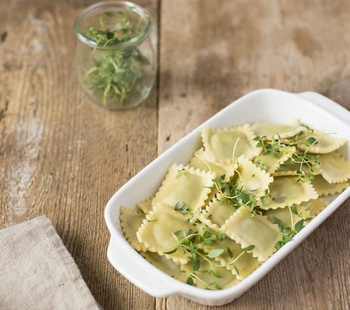 Ravioli makaron z ricottą i szpinakiem - Perino 250 g