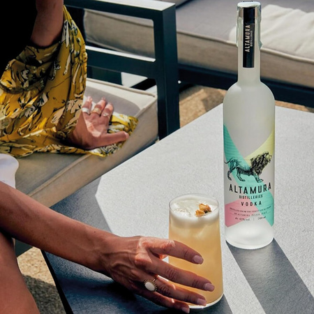 Włoska wódka Altamura 700ml