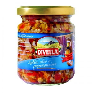 Papryczki chilli z czosnkiem w oleju. - aglio olio e peperoncino - Divella 190 g